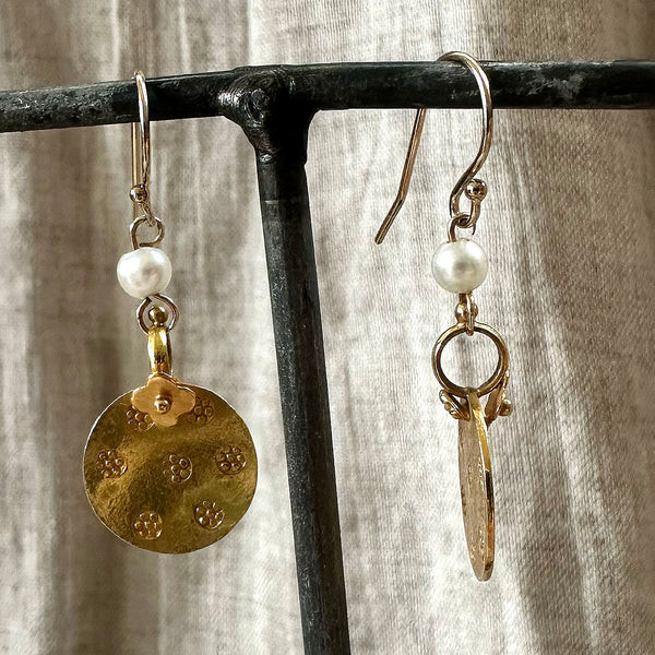 22k Gold & Pearl Earrings