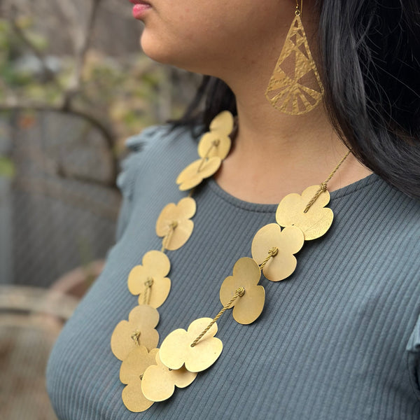 Vintage Flower Cord Necklace