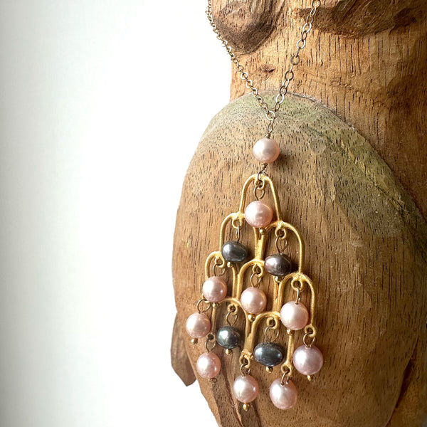 Framed Pearl Chain