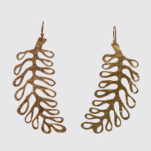 Cut out Leaf Earring