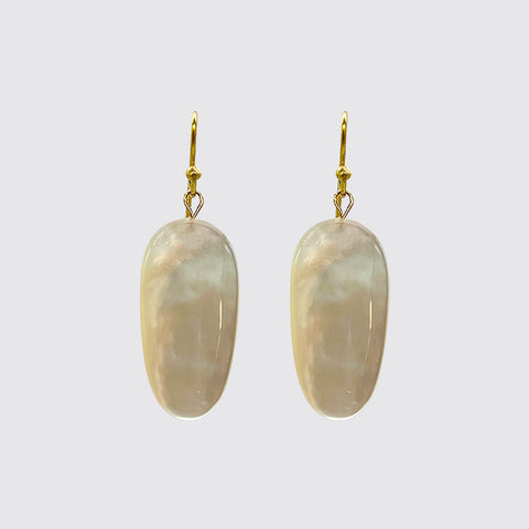 Mother of Pearl Flat Shaped Oval Drop Earring
