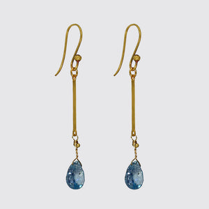 Single Apatite Stone On Bar