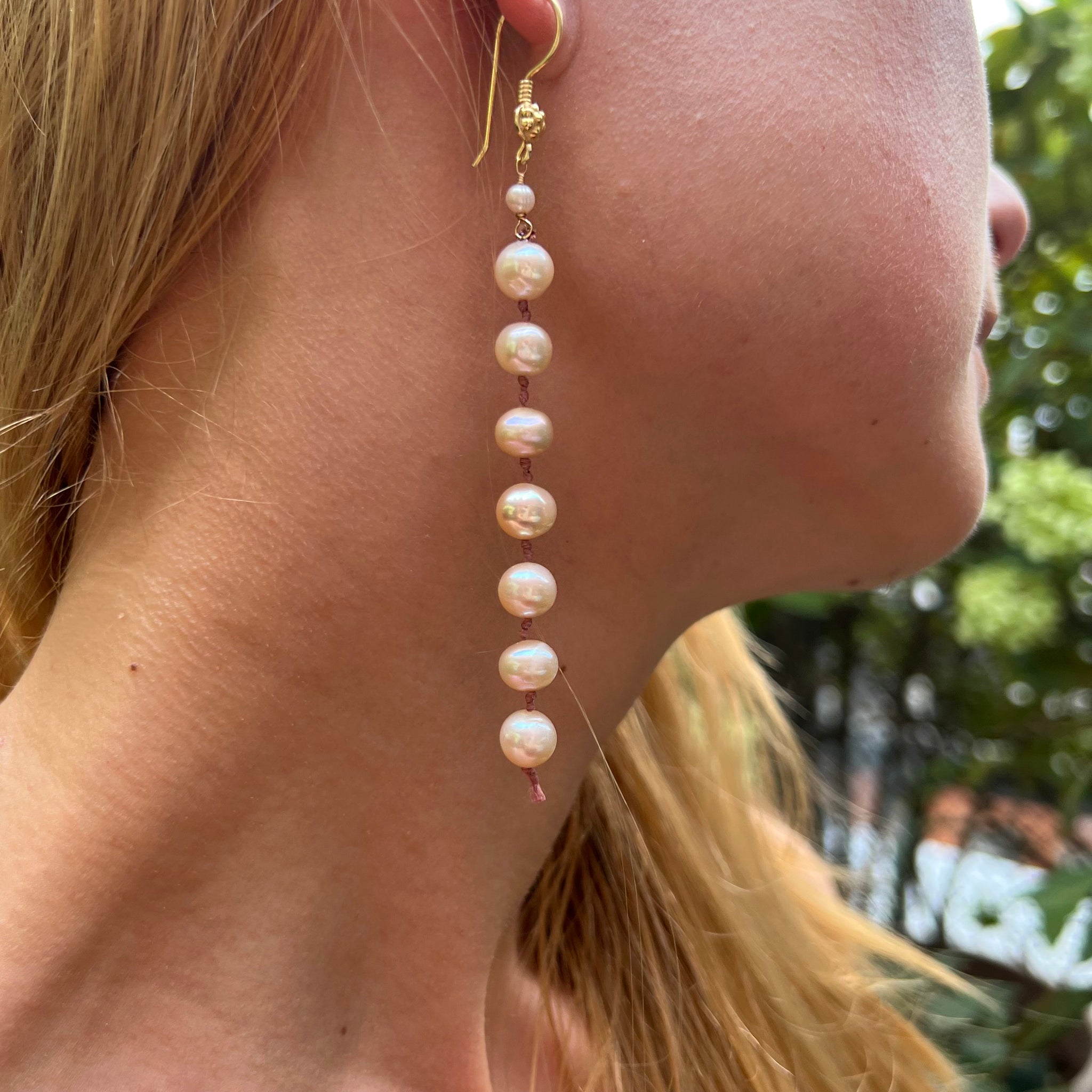 Long handknotted Pearl Earring