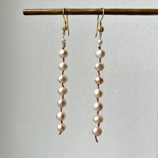Long handknotted Pearl Earring