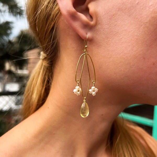 Freshwater pearl flowers and hanging Citrine Briolet Earring